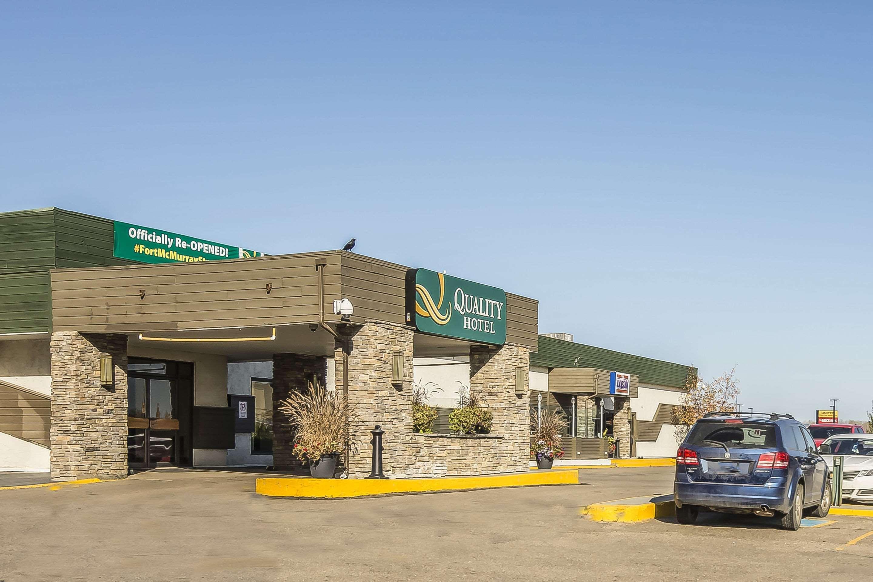 Quality Hotel & Conference Centre Fort Mcmurray Exterior photo
